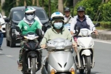 Miền Bắc nắng nóng suốt tuần, Nam Bộ mưa dông