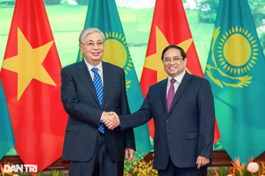 Đề nghị Kazakhstan tạo thuận lợi cho nông sản, thủy sản Việt Nam