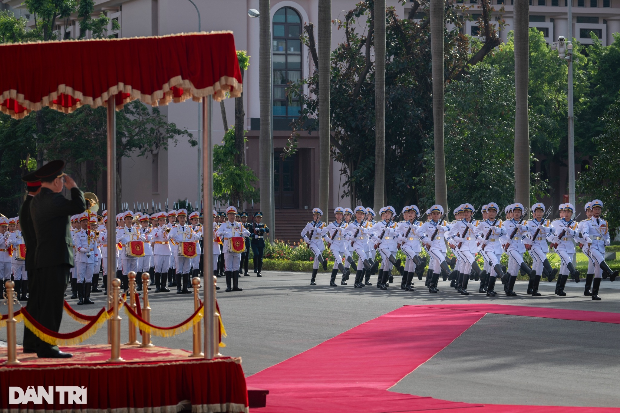 Đại tướng Phan Văn Giang chủ trì lễ đón Phó Chủ tịch Quân ủy TƯ Trung Quốc - 5