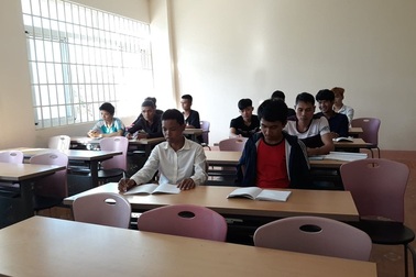 Một số cơ sở giáo dục nghề nghiệp vẫn cho HS-SV đi học bình thường