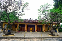 Kiến trúc độc đáo bên trong ngôi đình tồn tại gần 200 năm ở Sài Gòn