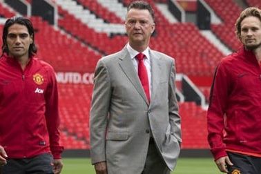 Van Gaal tự tin MU sẽ lọt vào tốp 3 Premier League