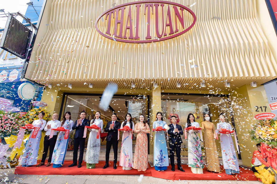 Khai trương đồng loạt, Thái Tuấn khẳng định vị thế - 1 Khai trương đồng loạt, Thái Tuấn khẳng định vị thế - 1
