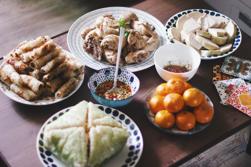 Du học sinh Việt và chuyện mâm cỗ Tết order ở nước ngoài - 2 Du học sinh Việt và chuyện mâm cỗ Tết order ở nước ngoài - 2