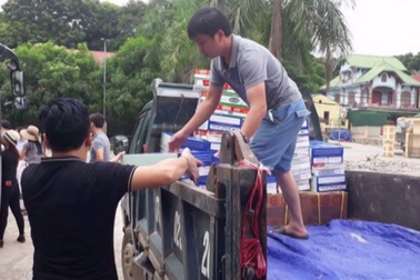 Trung thu các em Hữu Khuông