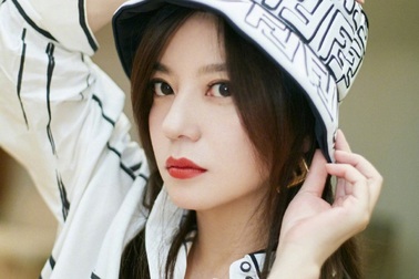 “Nao lòng” trước nhan sắc trẻ trung của “Tiểu Yến Tử” Triệu Vy