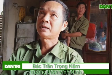 Ông Trần Trọng Năm, trưởng thôn Vĩnh Ninh ái ngại cho biết