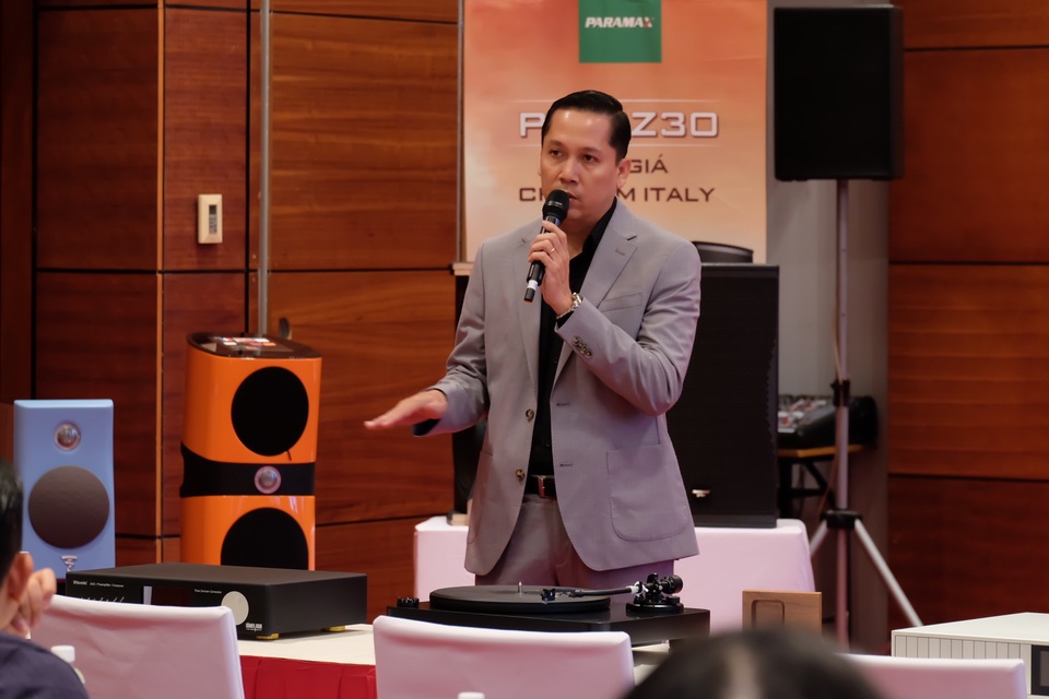 Đón chờ dàn loa tiền tỉ, tai nghe in-ear đắt nhất thế giới tại triển lãm AVShow 2019 - 8 Đón chờ dàn loa tiền tỉ, tai nghe in-ear đắt nhất thế giới tại triển lãm AVShow 2019 - 8