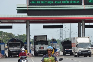 Chính phủ hứa rà soát giảm 10-20% phí tại một số trạm BOT