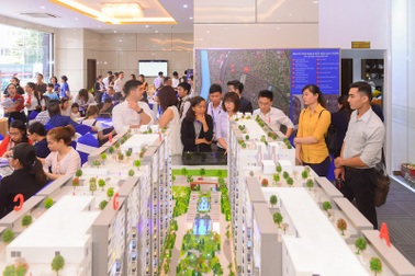 Căn hộ tầm trung “nóng” về cuối năm