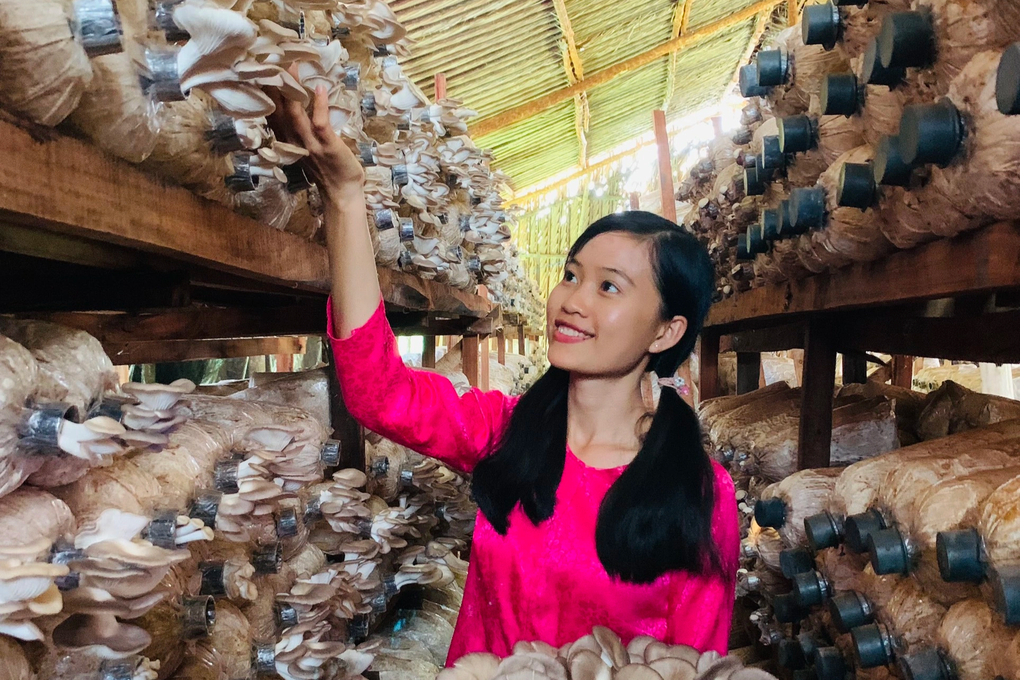 Bước lùi mạo hiểm của cô gái 9X, thành quả là 70 triệu đồng/tháng - 3 Bước lùi mạo hiểm của cô gái 9X, thành quả là 70 triệu đồng/tháng - 3