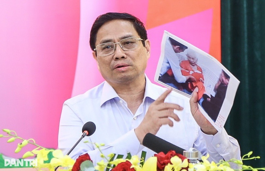 Thủ tướng: Nhiều gia đình mòn mỏi tìm người thân qua tờ giấy báo tử bạc màu - 4 Thủ tướng: Nhiều gia đình mòn mỏi tìm người thân qua tờ giấy báo tử bạc màu - 4