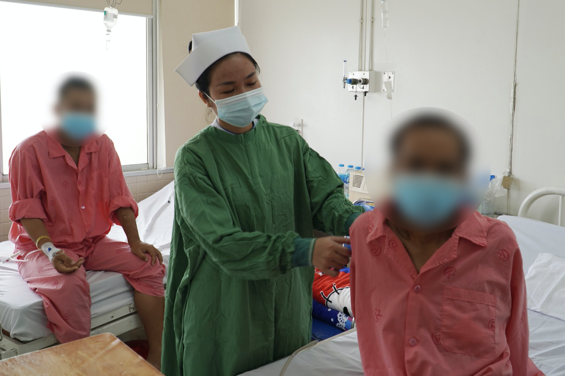 Nén đau đớn, cha mẹ hiến tạng của con trai chết não cứu 4 người - 5 Nén đau đớn, cha mẹ hiến tạng của con trai chết não cứu 4 người - 5