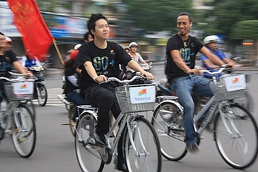 Nha Trang: “Nóng” dần lên cùng Giờ Trái đất