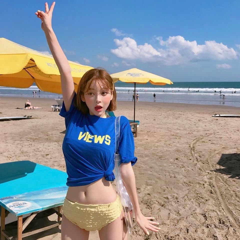 Hot girl xứ Hàn sở hữu gương mặt ngây thơ, xinh đẹp tựa búp bê - 7