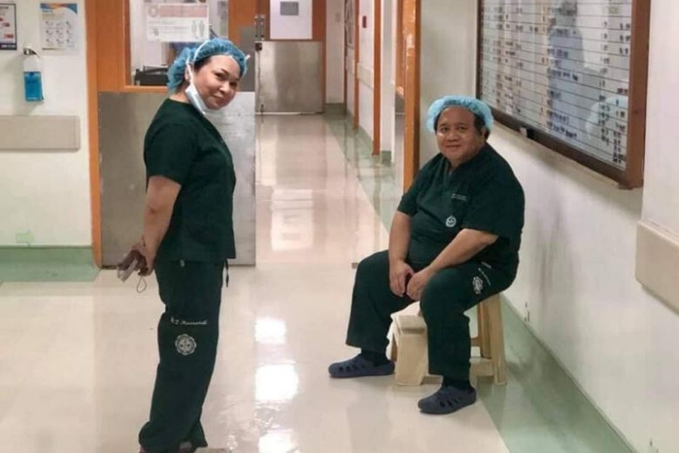 Tâm sự nhói lòng của các bác sĩ Philippines mắc Covid-19 - 1 Tâm sự nhói lòng của các bác sĩ Philippines mắc Covid-19 - 1