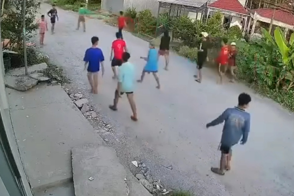 Truy bắt nhiều học viên bỏ trốn khỏi trại cai nghiện ở An Giang - 1 Truy bắt nhiều học viên bỏ trốn khỏi trại cai nghiện ở An Giang - 1