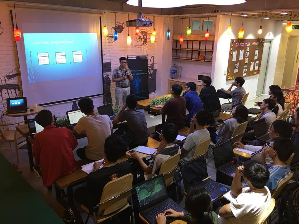 Mở cửa giáo dục thời 4.0: Cơ hội vàng cho các sỹ tử chọn theo mô hình giáo dục tiên tiến mới - 1 Mở cửa giáo dục thời 4.0: Cơ hội vàng cho các sỹ tử chọn theo mô hình giáo dục tiên tiến mới - 1