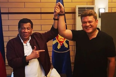 Tổng thống Duterte dọa từ chức nếu con trai tranh cử chủ tịch Hạ viện Philippines