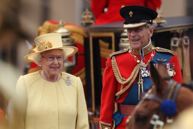 Những “ông hoàng bà chúa” giàu nhất lịch sử nhân loại