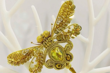 Thổi hồn vào đá, 9X tạo nên phụ kiện "đẹp không bản sao"