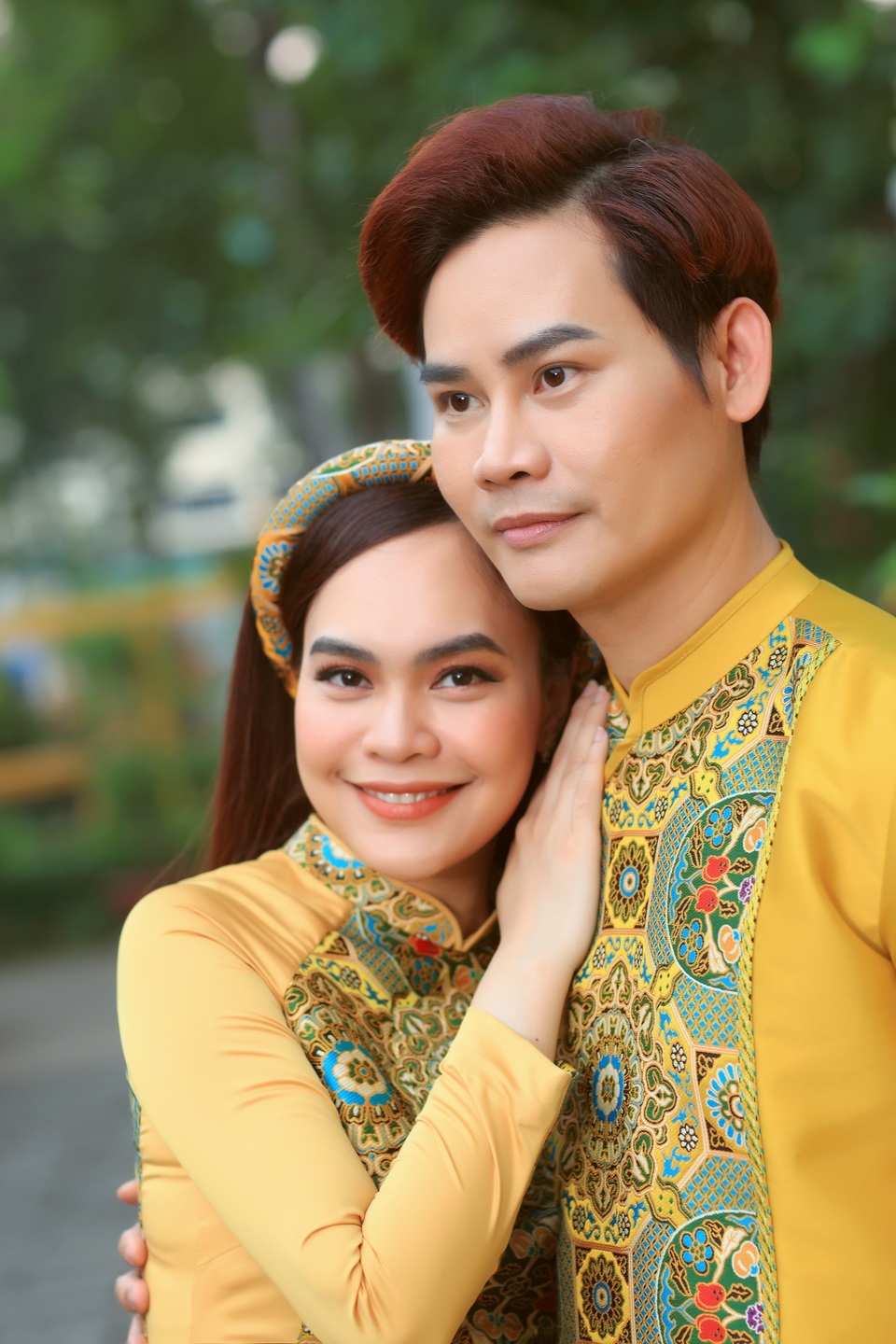 MC VTV nhiều năm cay khóe mắt vì trực Tết, các con chỉ gặp bố trên sóng truyền hình - 14 MC VTV nhiều năm cay khóe mắt vì trực Tết, các con chỉ gặp bố trên sóng truyền hình - 14