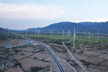 Ninh Thuận còn nhiều dư địa phát triển năng lượng xanh