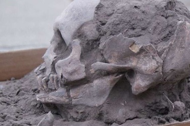 Phát hiện nghĩa trang cổ niên đại 10.000 năm tuổi