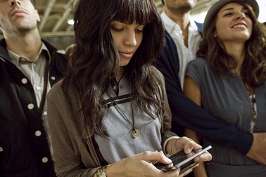 Đo sức của Nokia N97 & Laptop