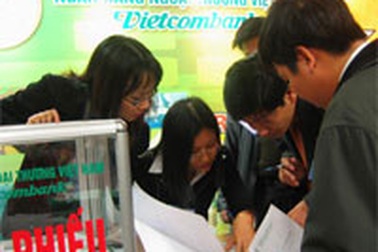 Vietcombank giảm lợi nhuận 27%? 