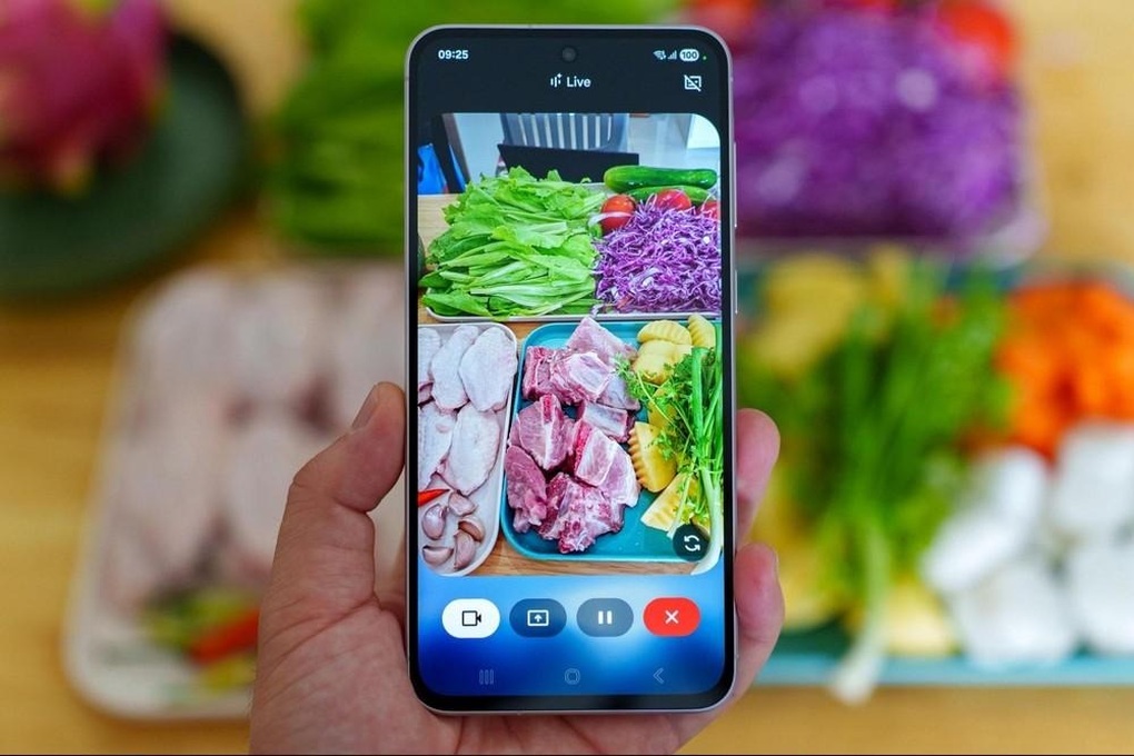 Gemini Live trên Galaxy A56 5G: Huấn luyện viên ảo giúp người dùng giữ dáng mùa tiệc tùng - 4 Gemini Live trên Galaxy A56 5G: Huấn luyện viên ảo giúp người dùng giữ dáng mùa tiệc tùng - 4