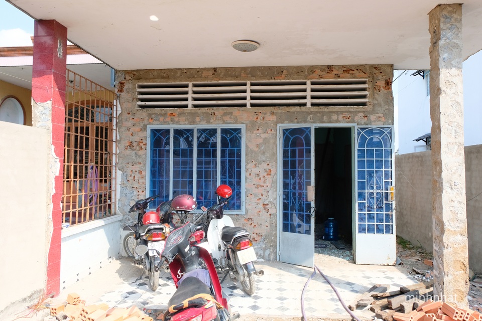 Nhà cấp 4 lỗi thời ở Đồng Nai gây “sốt” vì đẹp ngỡ ngàng sau cải tạo - 1 Nhà cấp 4 lỗi thời ở Đồng Nai gây “sốt” vì đẹp ngỡ ngàng sau cải tạo - 1