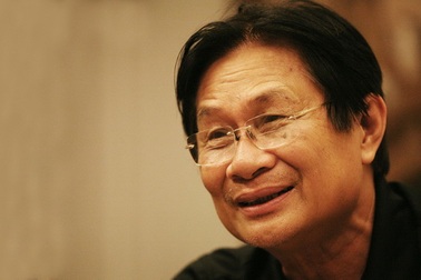 Nhạc sĩ Dương Thụ: "Chỉ nên lãng mạn với một người thôi!"