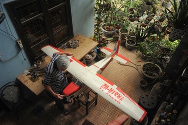 Thăm công xưởng của "cha đẻ" bia bay phòng không Việt Nam