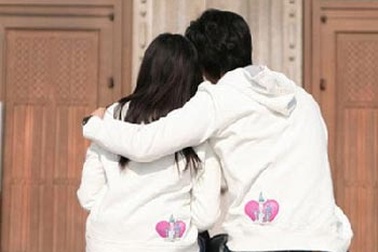 Được - mất chuyện “dễ dãi”