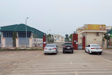 Đề nghị mở lại trung tâm đăng kiểm duy nhất tại Hòa Bình