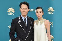 Chuyện tình gần chục năm của cặp đôi tài tử và nữ đại gia hàng đầu xứ Hàn