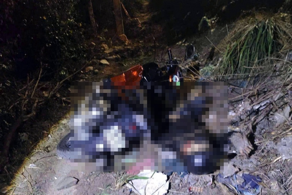 Nam thanh niên tử vong bên đường mòn, trên cổ có vết thương - 1 Nam thanh niên tử vong bên đường mòn, trên cổ có vết thương - 1