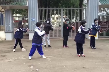 Học sinh sáng tạo điệu nhảy "rửa tay đúng cách" tuyên truyền chống Covid-19