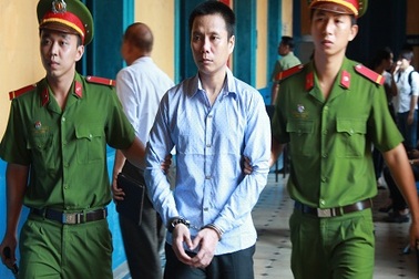 Mẹ bị hại xin giảm án tử hình cho người giết con mình