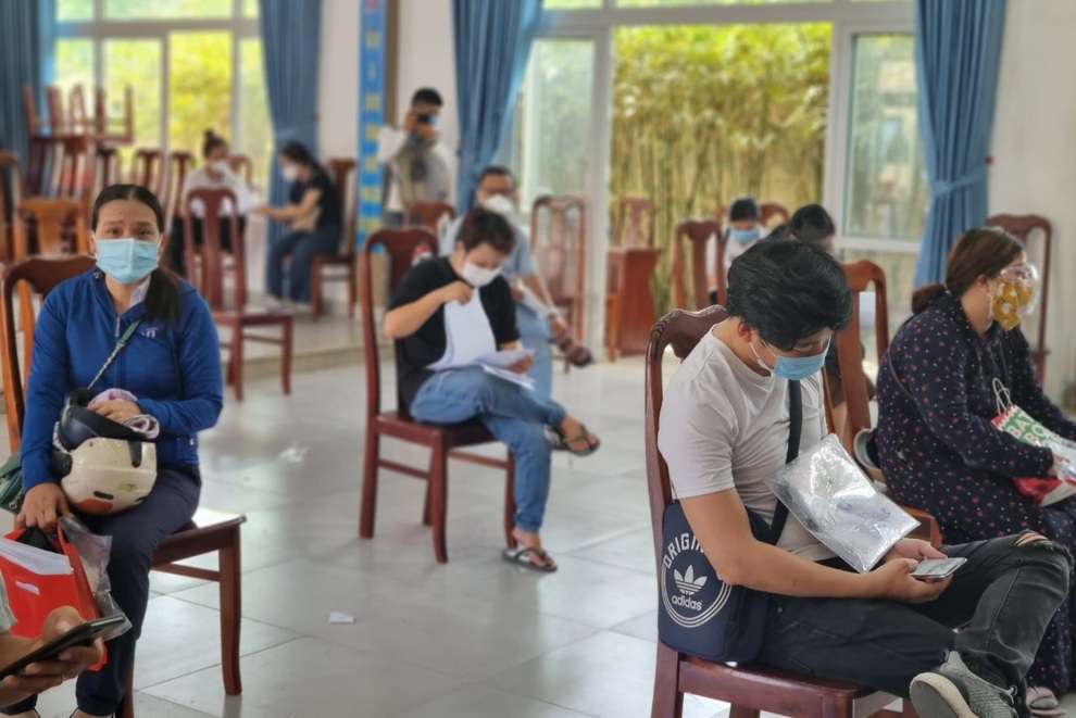 Đà Nẵng: 10 trường hợp được qua các chốt kiểm soát - 4 Đà Nẵng: 10 trường hợp được qua các chốt kiểm soát - 4
