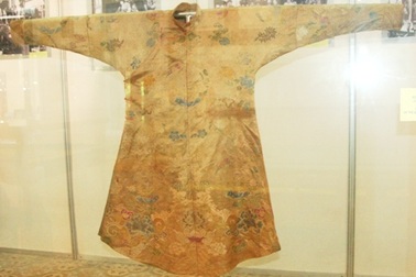 Chiêm ngưỡng 12 bộ trang phục cung đình Nguyễn quý hiếm