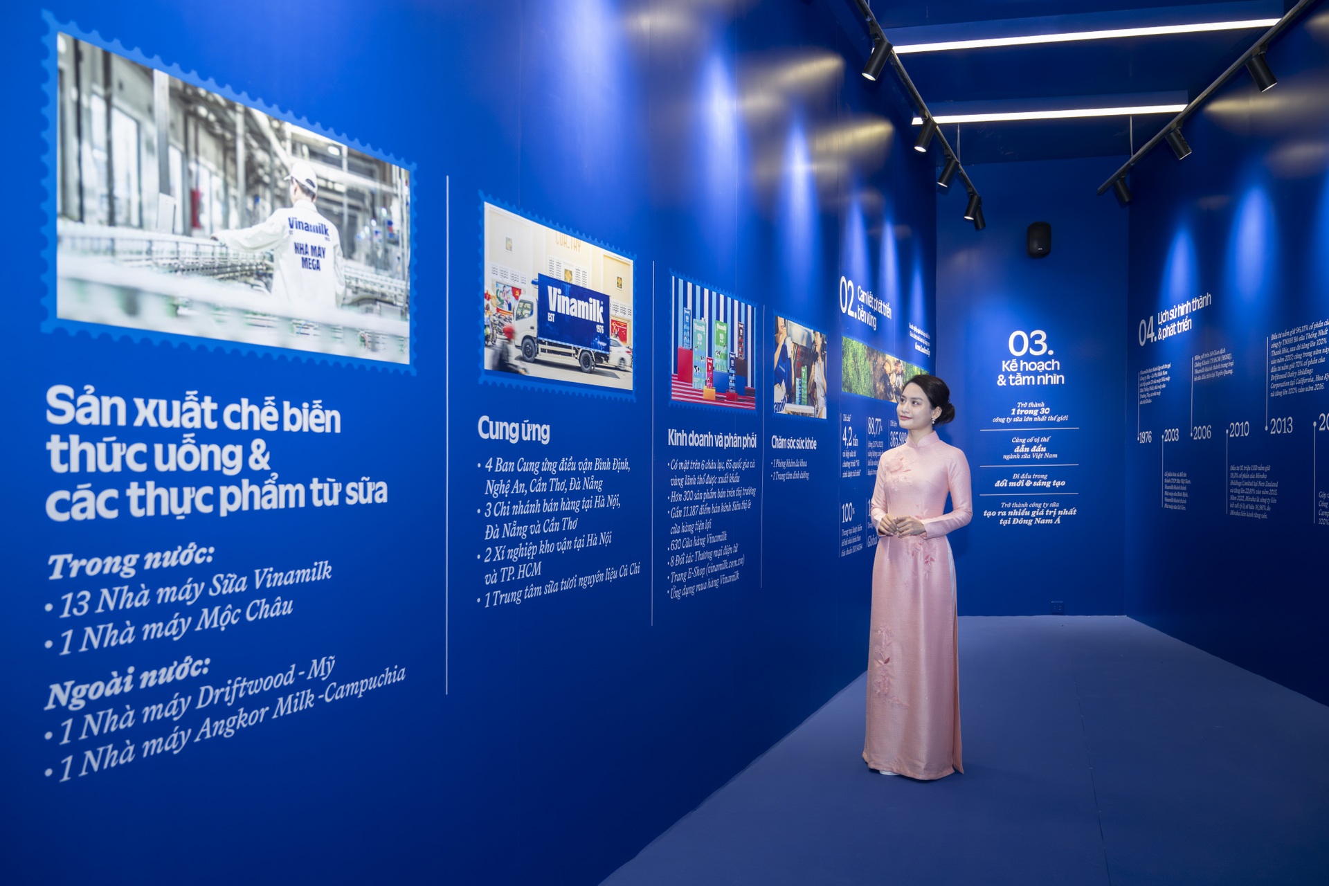 Vinamilks Ausstellungsfläche setzt ein Highlight auf der National Achievement Exhibition - 2 Không gian trưng bày của Vinamilk tạo điểm nhấn tại Triển lãm Thành tựu đất nước - 2