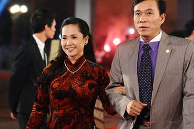 NSND Lan Hương làm giám khảo tại Liên hoan phim VN 2013