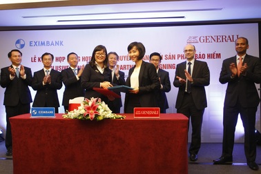Generali Việt Nam hợp tác kinh doanh bảo hiểm với Eximbank