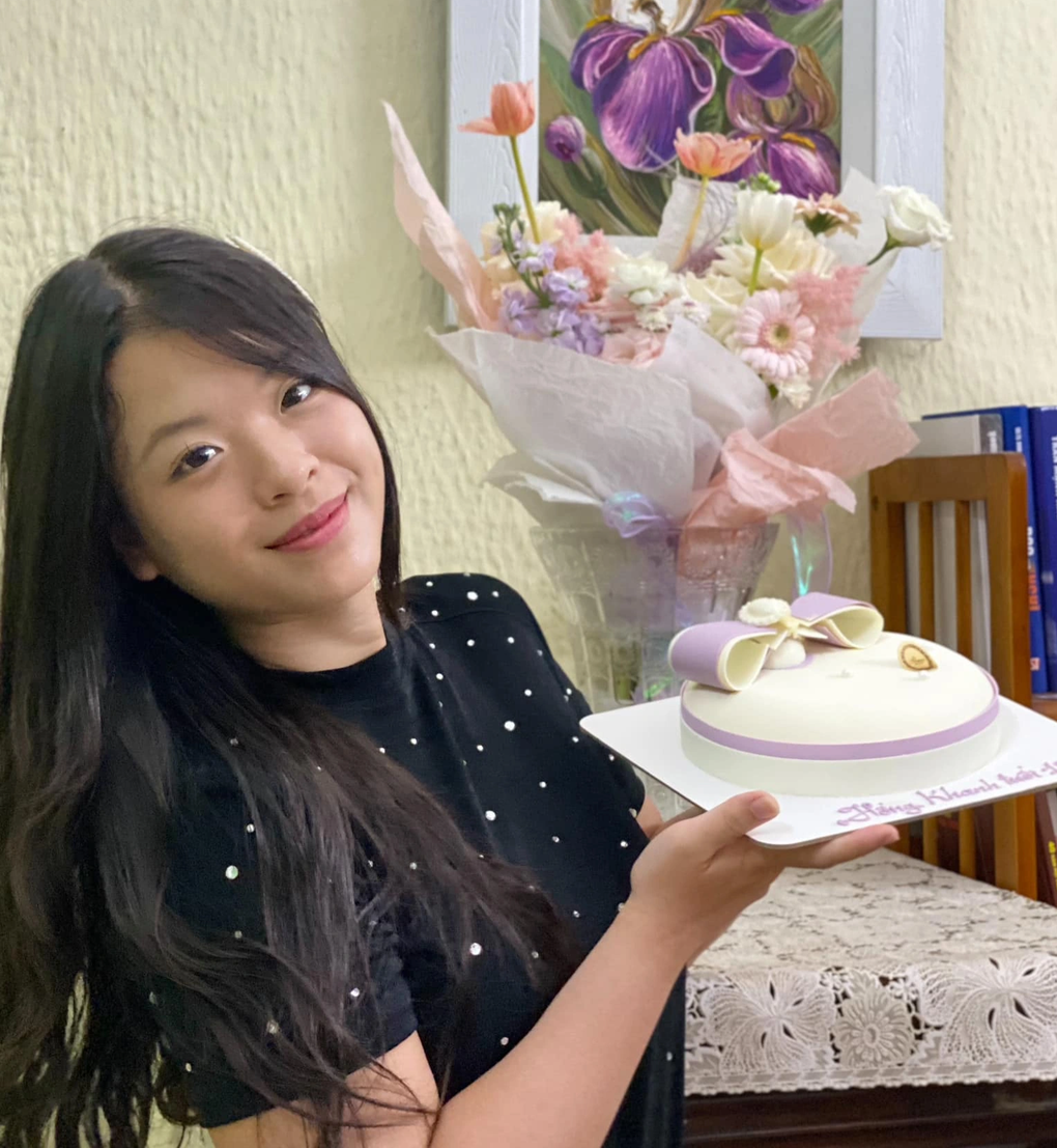 Con gái NSƯT Chiều Xuân trông xinh đẹp, trưởng thành ở tuổi 19 - 5 Con gái NSƯT Chiều Xuân trông xinh đẹp, trưởng thành ở tuổi 19 - 5