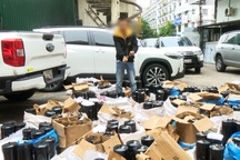 Triệt phá đường dây mua bán khí cười từ Quảng Ninh về Hà Nội