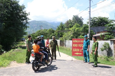 Phát hiện ca bạch hầu đầu tiên, lập 3 chốt chặn cách ly