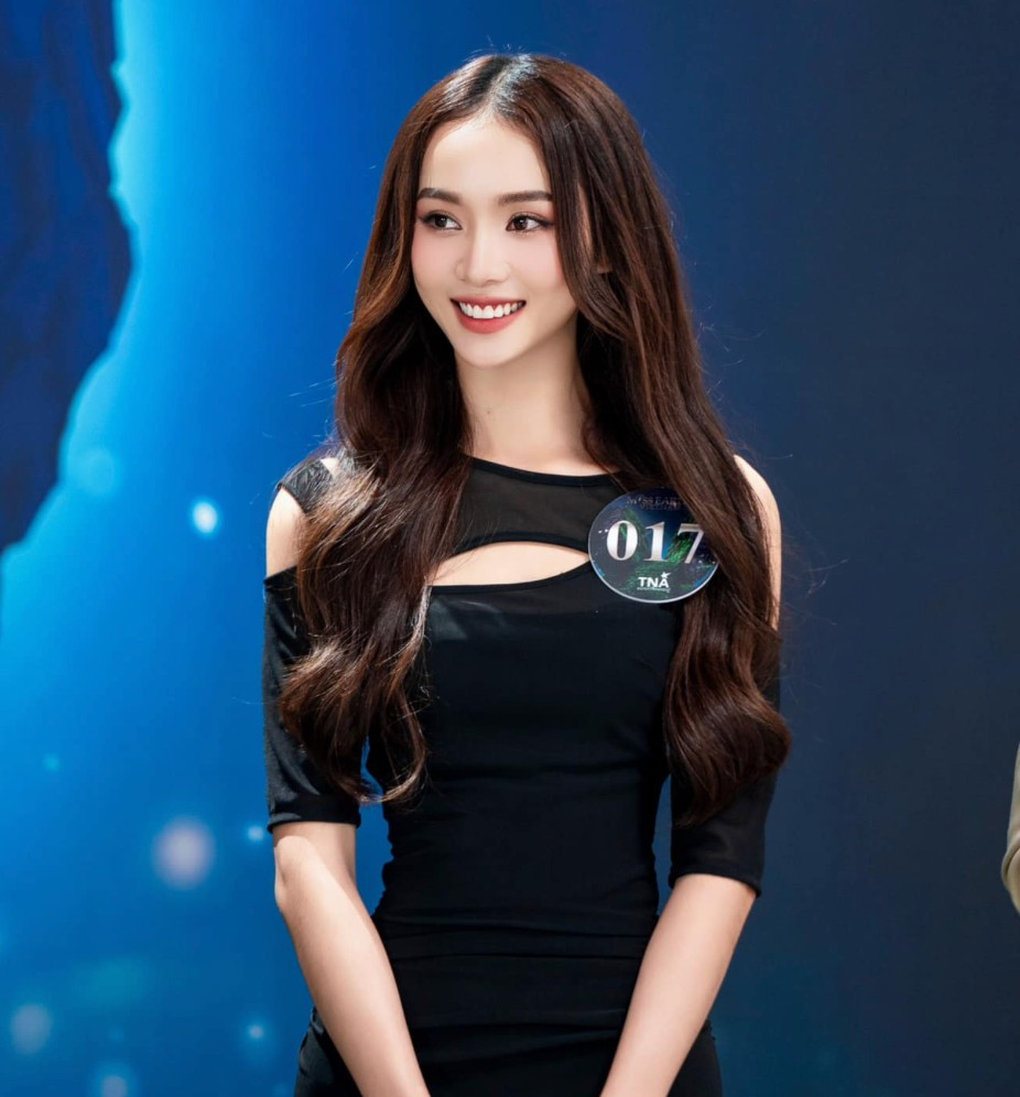 Người đẹp Đồng Nai cao 1,70m, hai lần tham gia cuộc thi nhan sắc - 1 Người đẹp Đồng Nai cao 1,70m, hai lần tham gia cuộc thi nhan sắc - 1