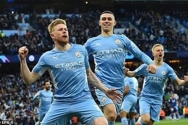 Tiền vệ De Bruyne lập kỷ lục ở Champions League
